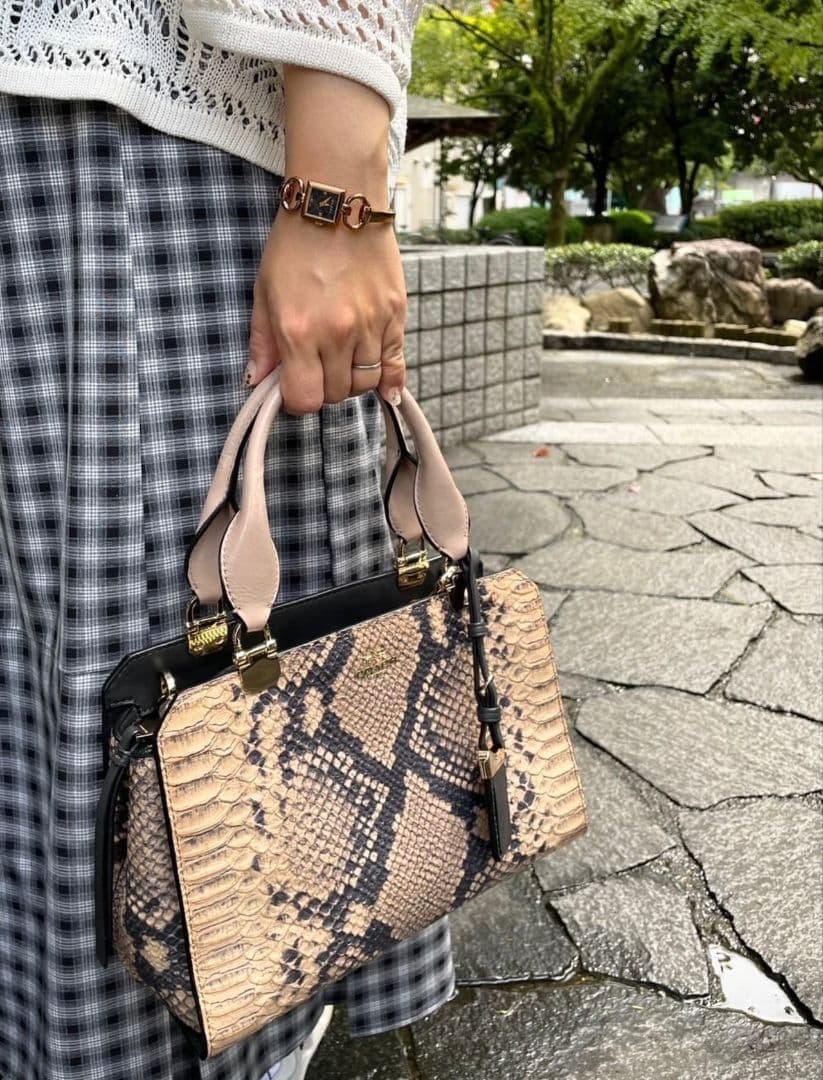 COACH ヘビ柄 ハンドバッグ 保存袋付き
