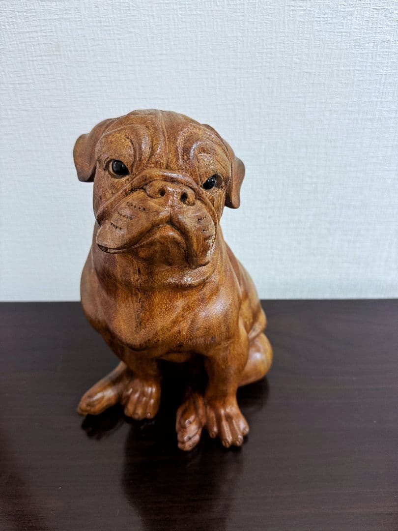スワールウッド　天然無垢材　パグ　木彫り　手彫り　犬の置物　ハンドメイド　木製