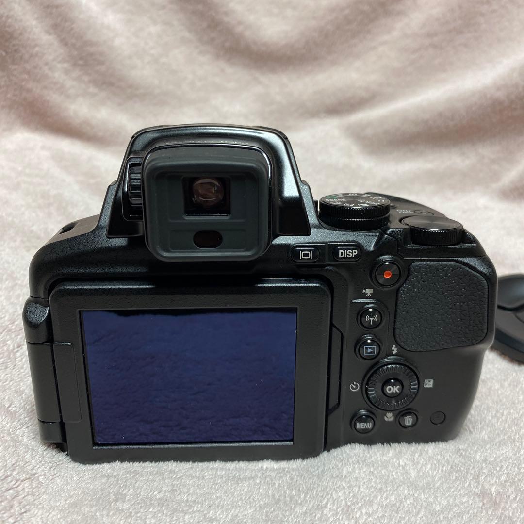 Nikon COOLPIX P900 デジタルカメラ　保護フィルター付き