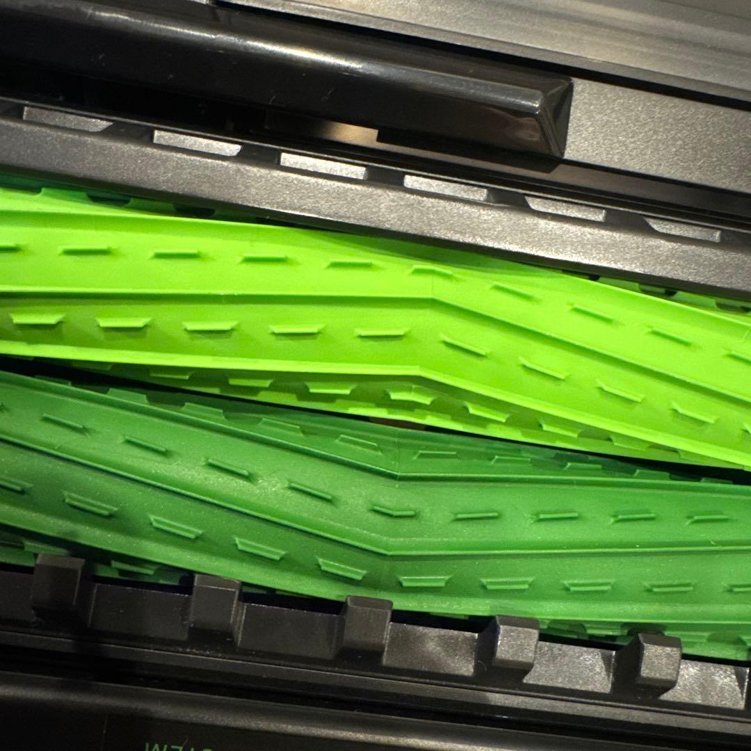 【ほぼ新品】iRobot Roomba ロボット掃除機ルンバ i7 i7150