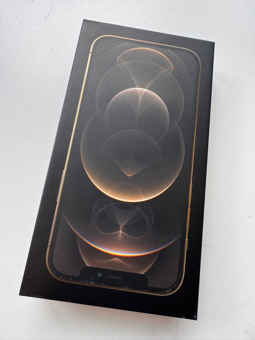 【超美品】Apple iPhone 12Pro ゴールド 128GB 残量88%