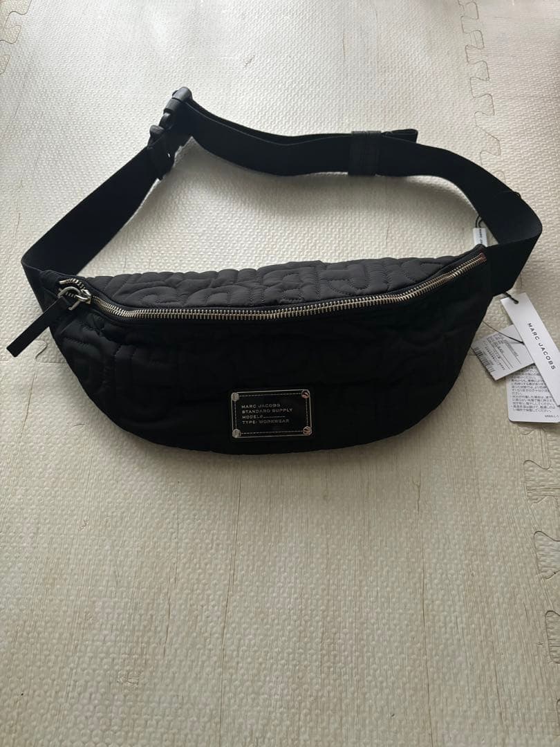 MARC JACOBS 新品未使用 ボディバック ウエストポーチ