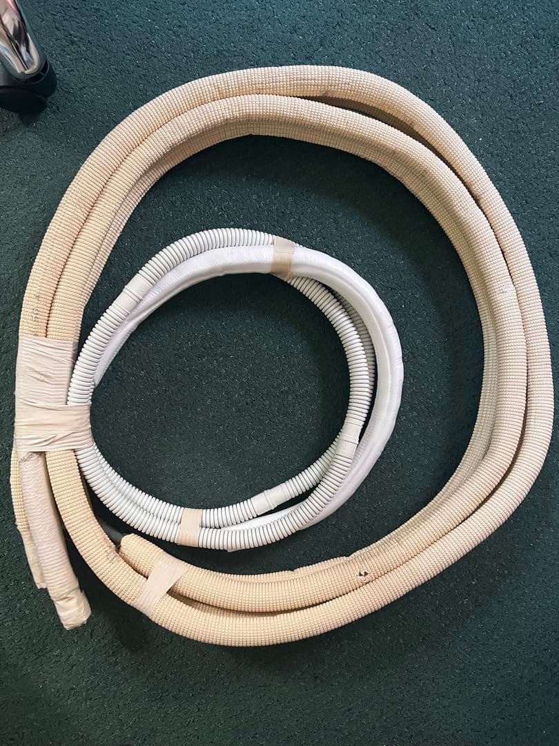 HITACHI エアコンRAS-AJ22N本体 6畳用2024年製しろくまくん