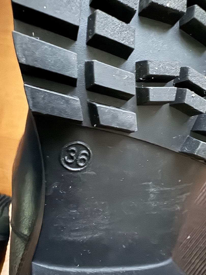 ギャルリーヴィー　レザーロングブーツ