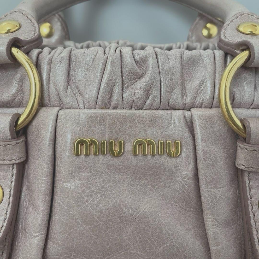 ミュウミュウ VITELLO LUX ショルダーバッグ　ピンク ベージュ