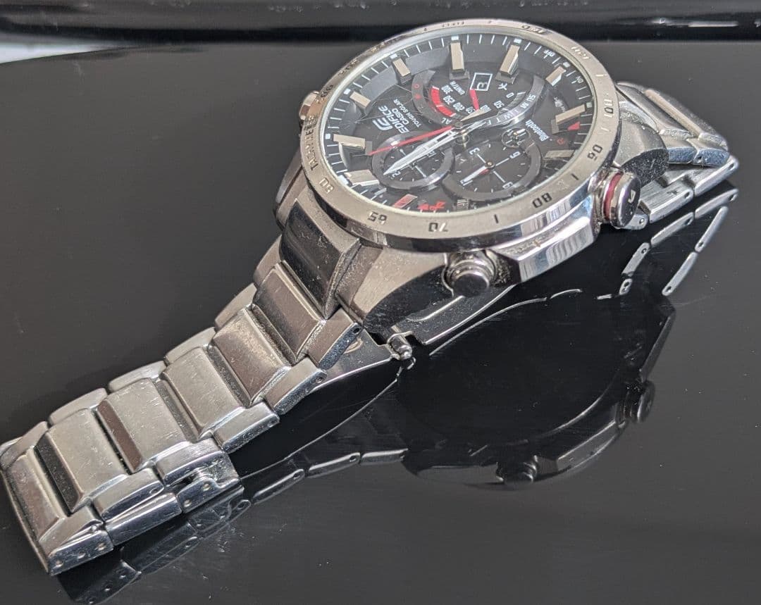 Casio Edifice Bluetooth 腕時計 EQB-501