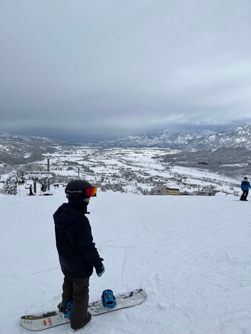 【値下げ】【Volcom】子ども用スノーボードオーバーオール