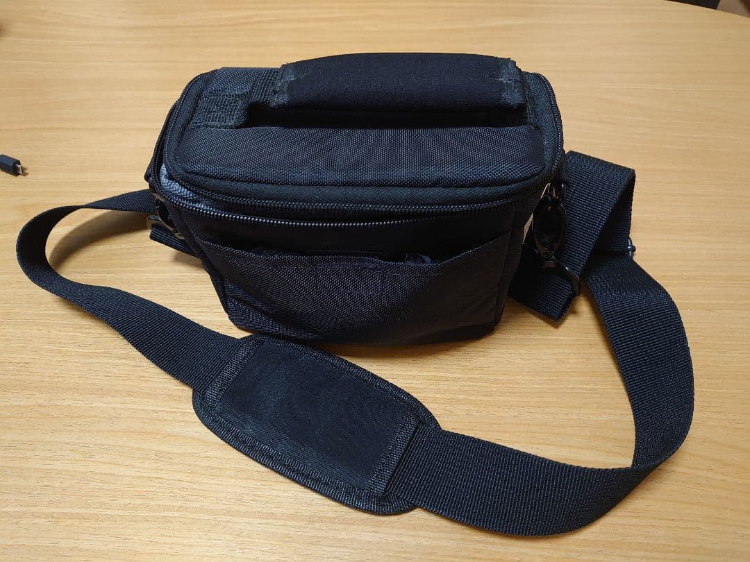 【ジャンク品】SONY　デジタル4Kビデオカメラ　FDR-AX30