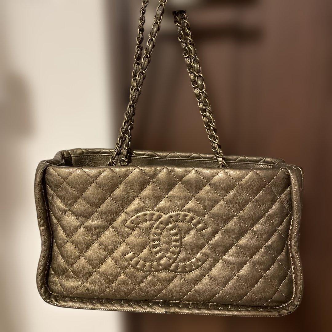 貴行 様CHANELシャネル マトラッセ チェーントートチェーンバッグ ブロンズ