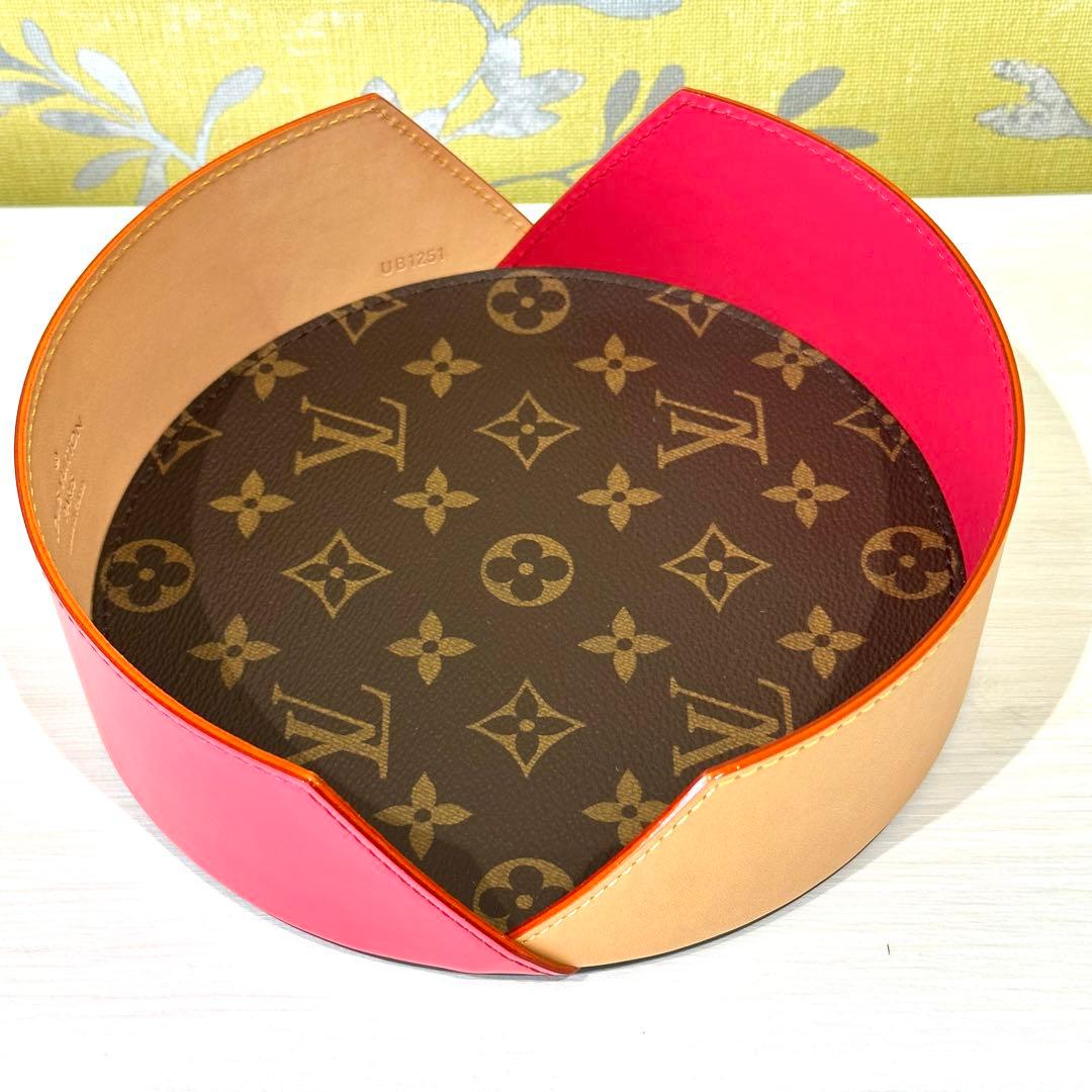 【展示品】ルイ・ヴイトンアシェット4 フラワープレート GI0461