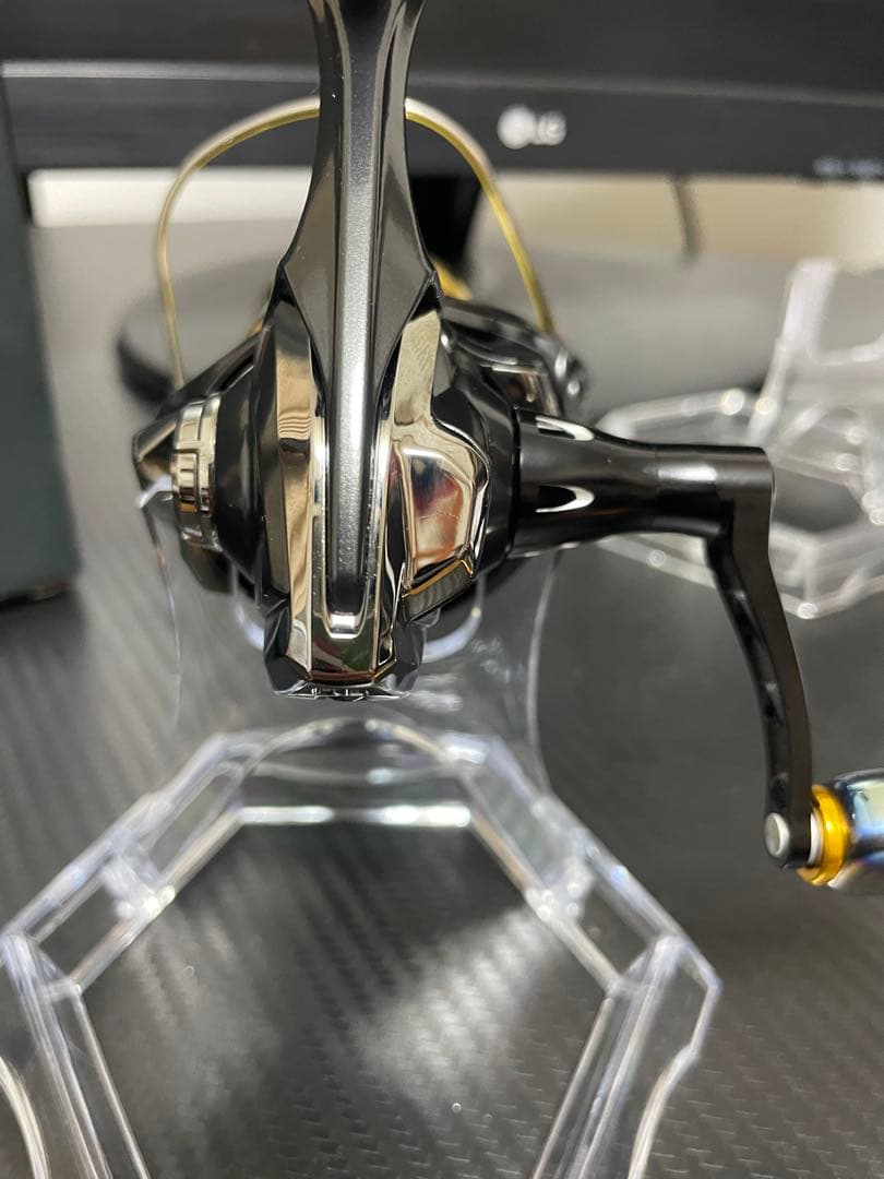 【極美品】シマノ 20ヴァンフォード C2000S 20ツインパワースプール