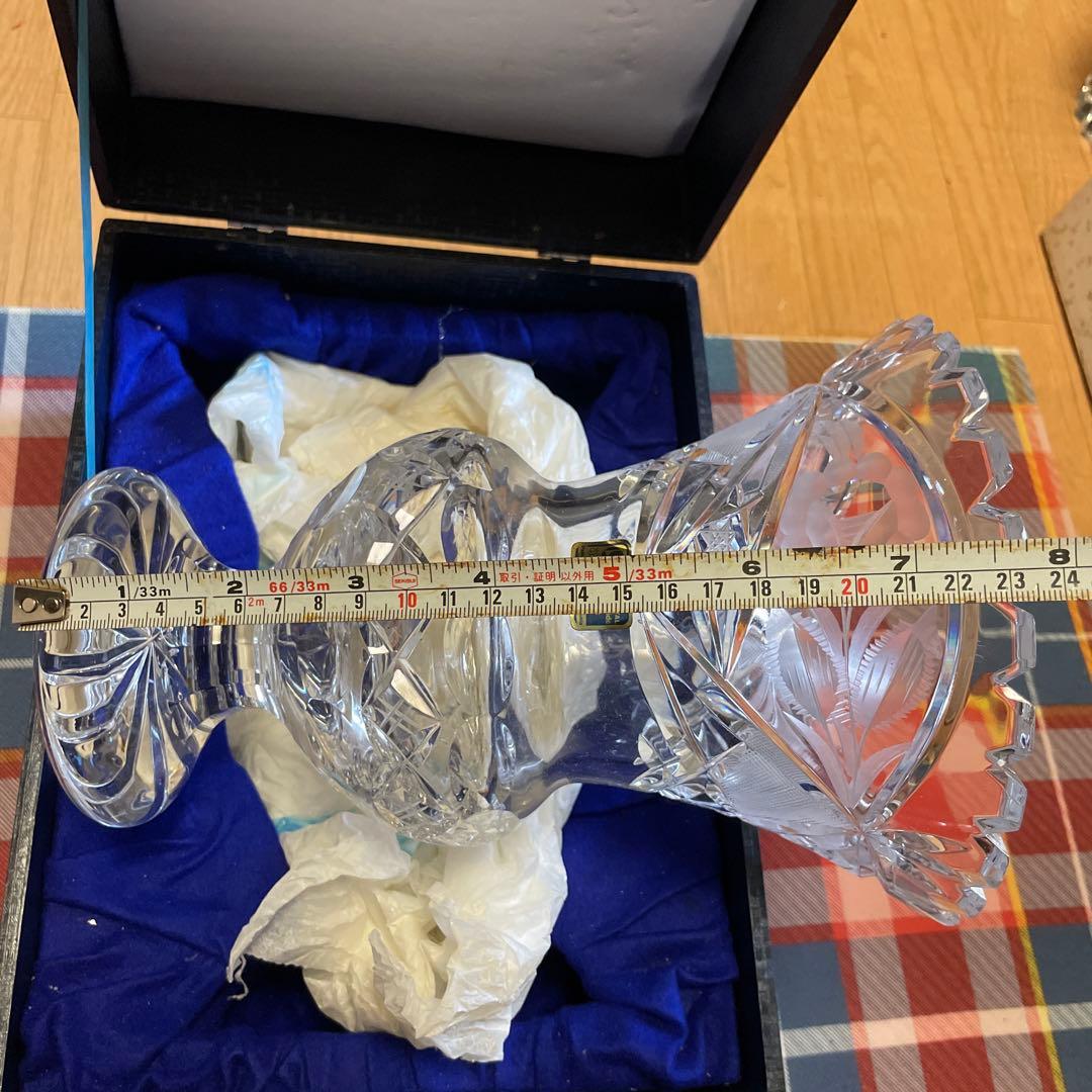 レア品　希少価値　東ドイツLAUSITZER GLAS クリスタル　花瓶　新品