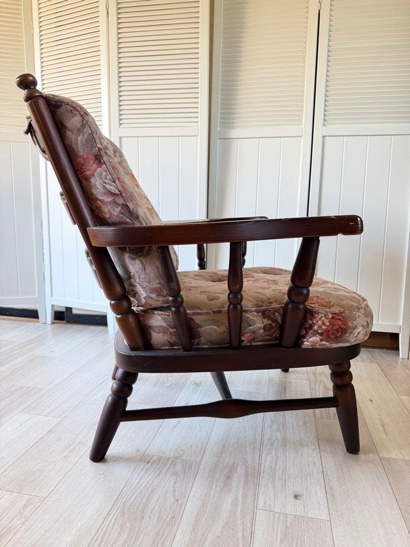 ③飛騨産業 キツツキ フロンティア アーム付きソファチェア カントリー 木製