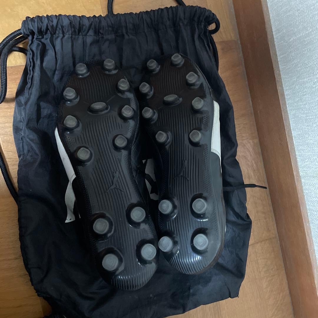 Puma King ブラック サッカーシューズ