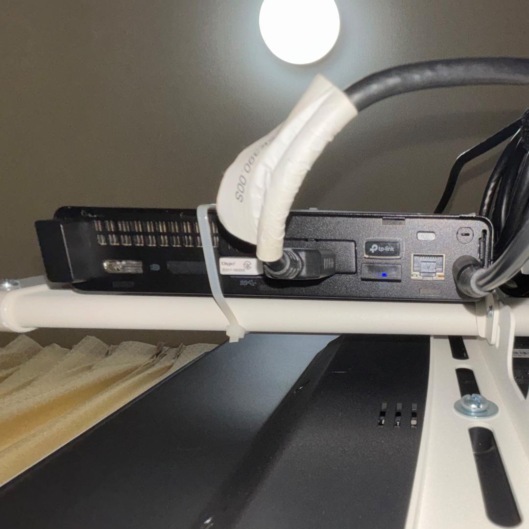 32型液晶テレビ＋miniPC+キャスター付きテレビ台セット