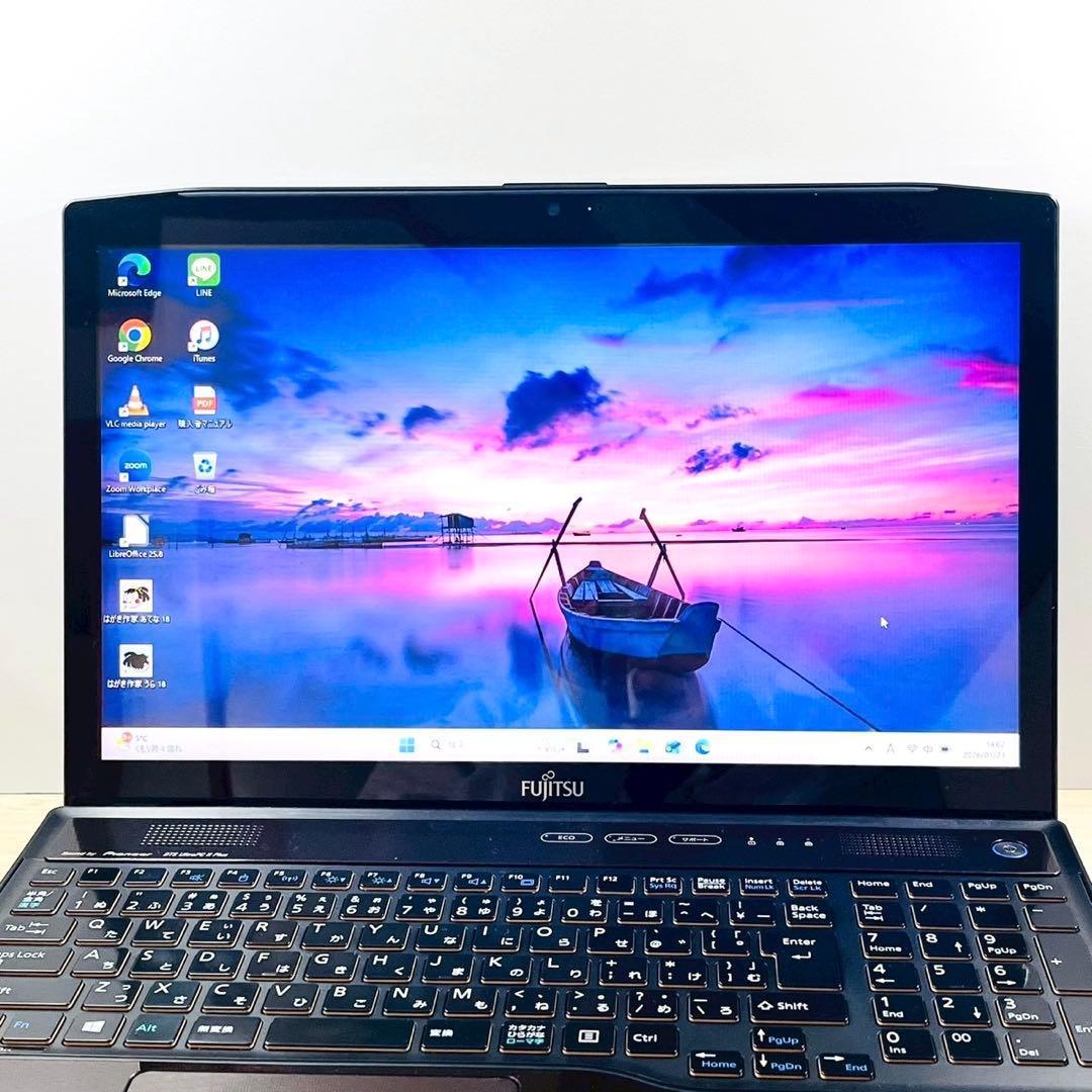 大容量 SSD512GB✨Windows11 ノートパソコン DVD カメラ