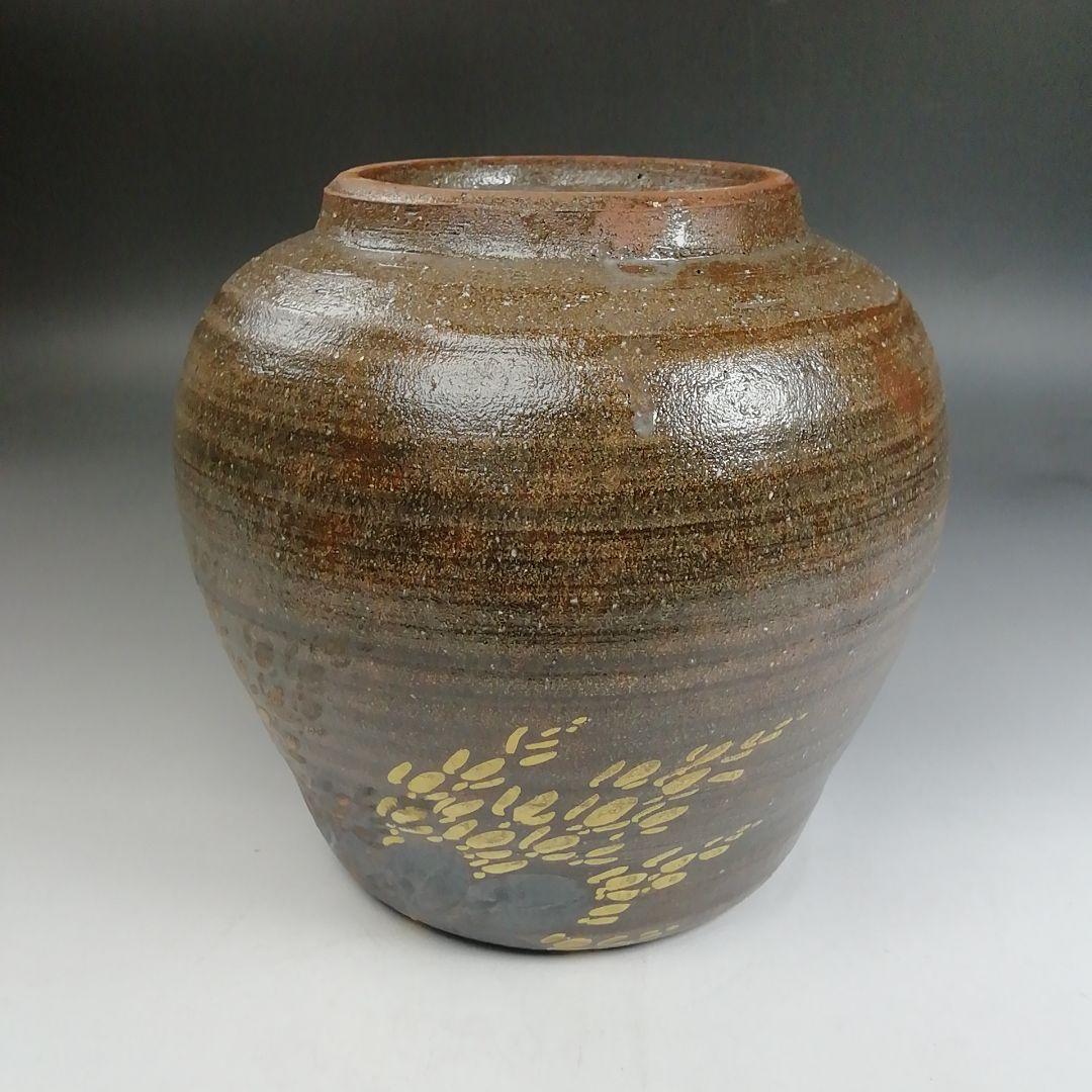 Ｗ２３６　水指　『萩文』『音羽山房　番浦史郎 作』　共箱　茶道具