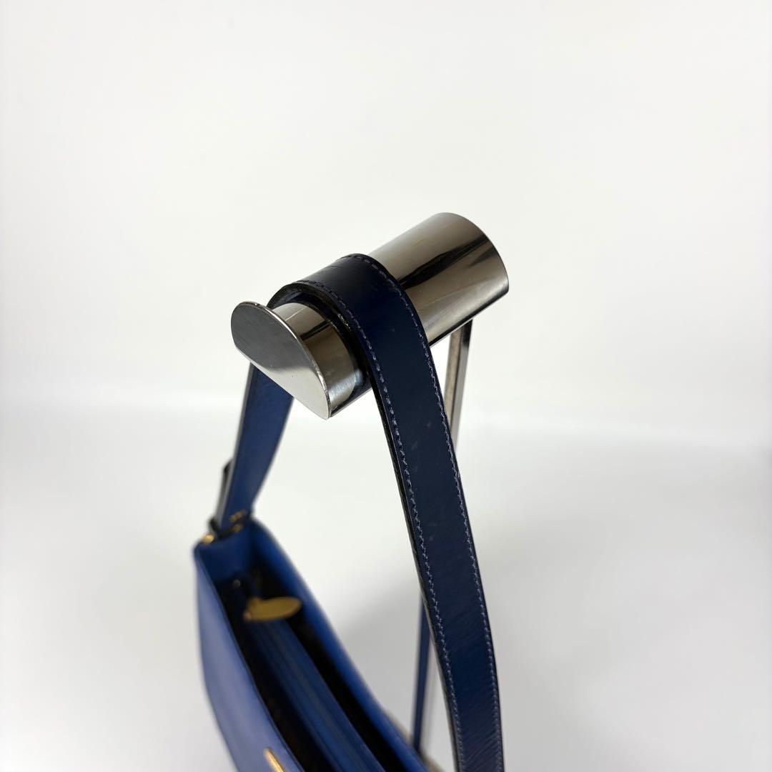 【希少カラー】BURBERRY ワンショルダーバッグ ブルー ノバチェック