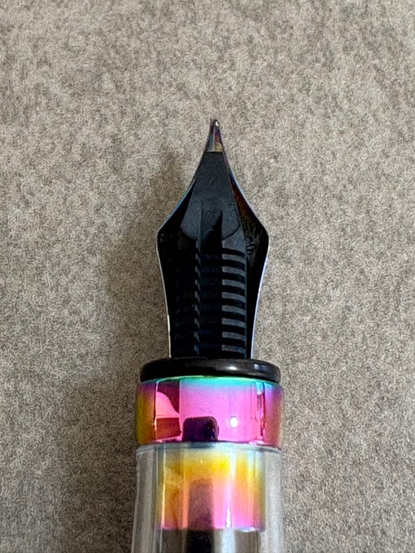 TWSBI 万年筆 ダイヤモンド 580 アイリス F字 細字 ツイスビー 美品