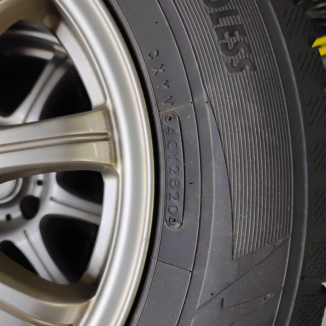 デリカD5 スタッドレス TOYO 216/70R16 20年