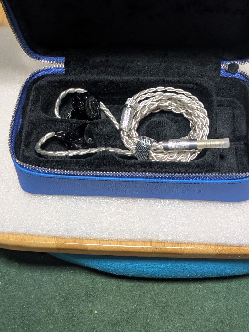 イヤホン Yanyin HBB x mahina 4.4mm