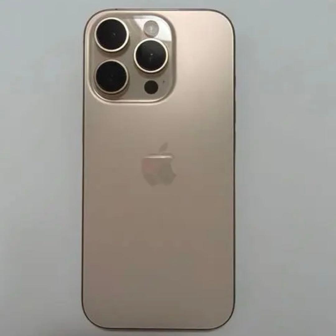 Apple iPhone 16 Pro 256GB デザートチタニウム