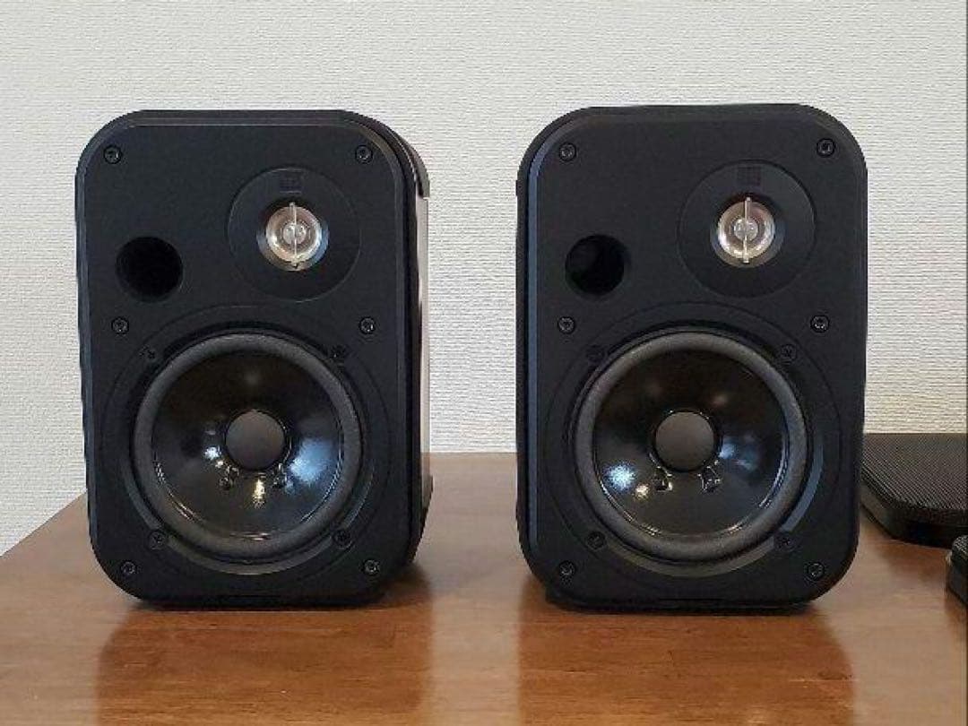 スピーカー・ウーファー JBL Control One