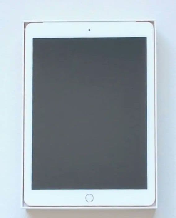 【美品】iPad 第6世代 Wi-Fi＋Cellular 32GB