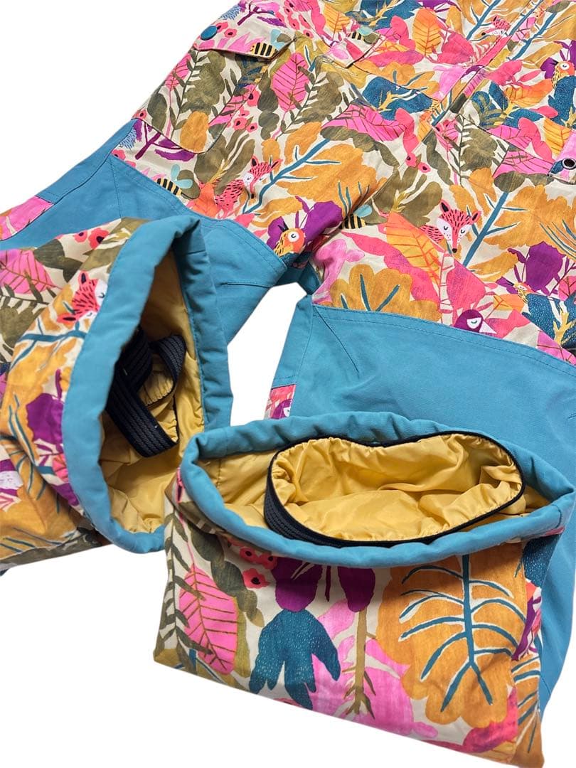 BURTON スノーボードウェア 5/6 花柄　ジャンプスーツ