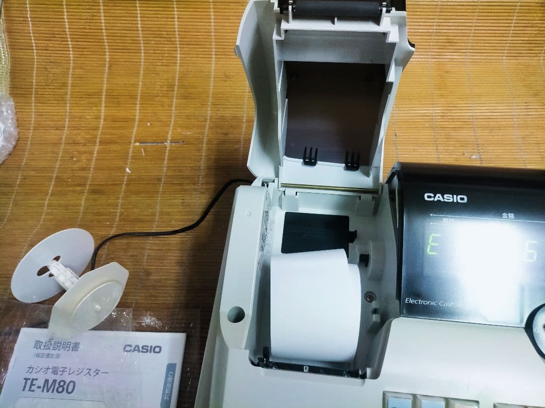 カシオレジスター　TE-M80　中古品　人気機種感熱紙　送料無料　753753