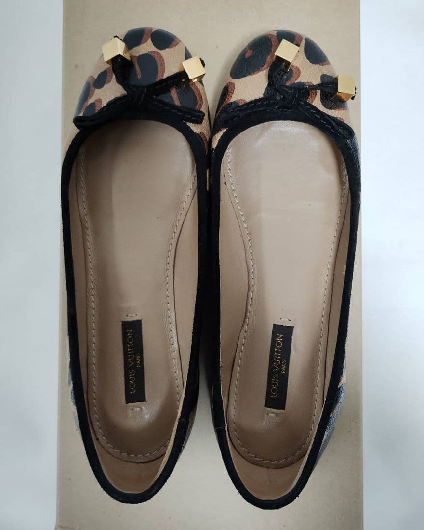 Louis Vuitton レオパード柄 バレエシューズ