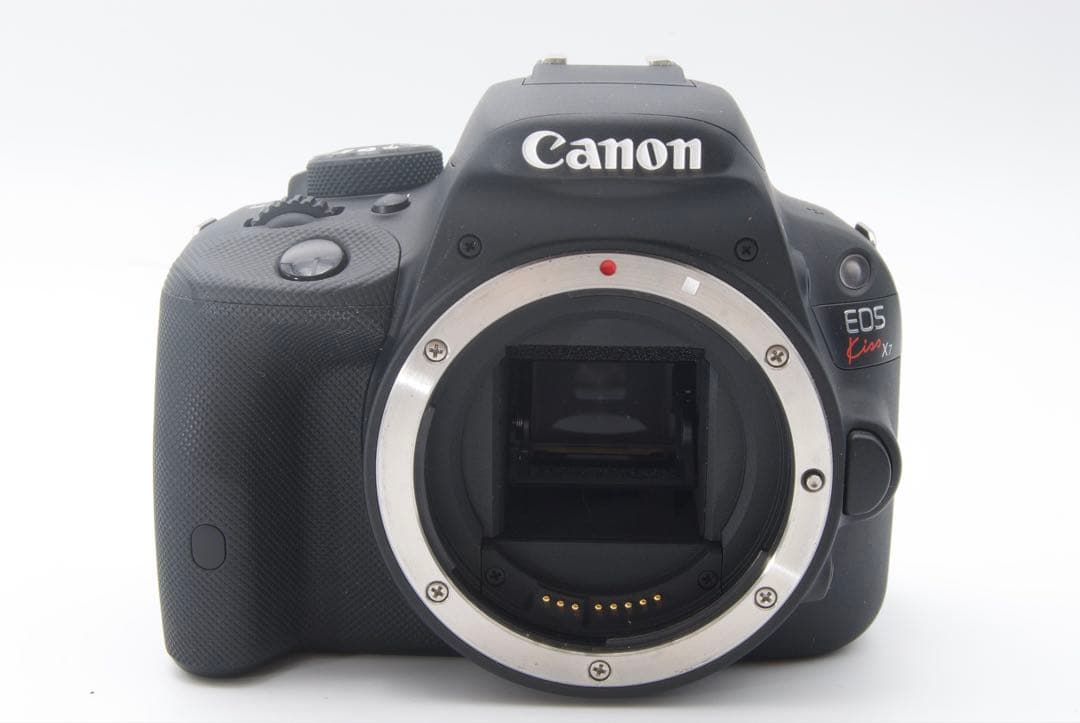 新品級美品✨Canon EOS Kiss X7 レンズキット　スマホ転送　軽量