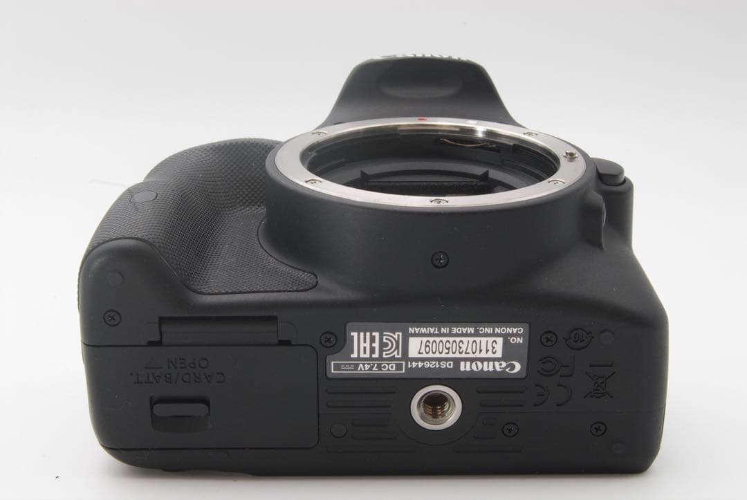 新品級美品✨Canon EOS Kiss X7 レンズキット　スマホ転送　軽量