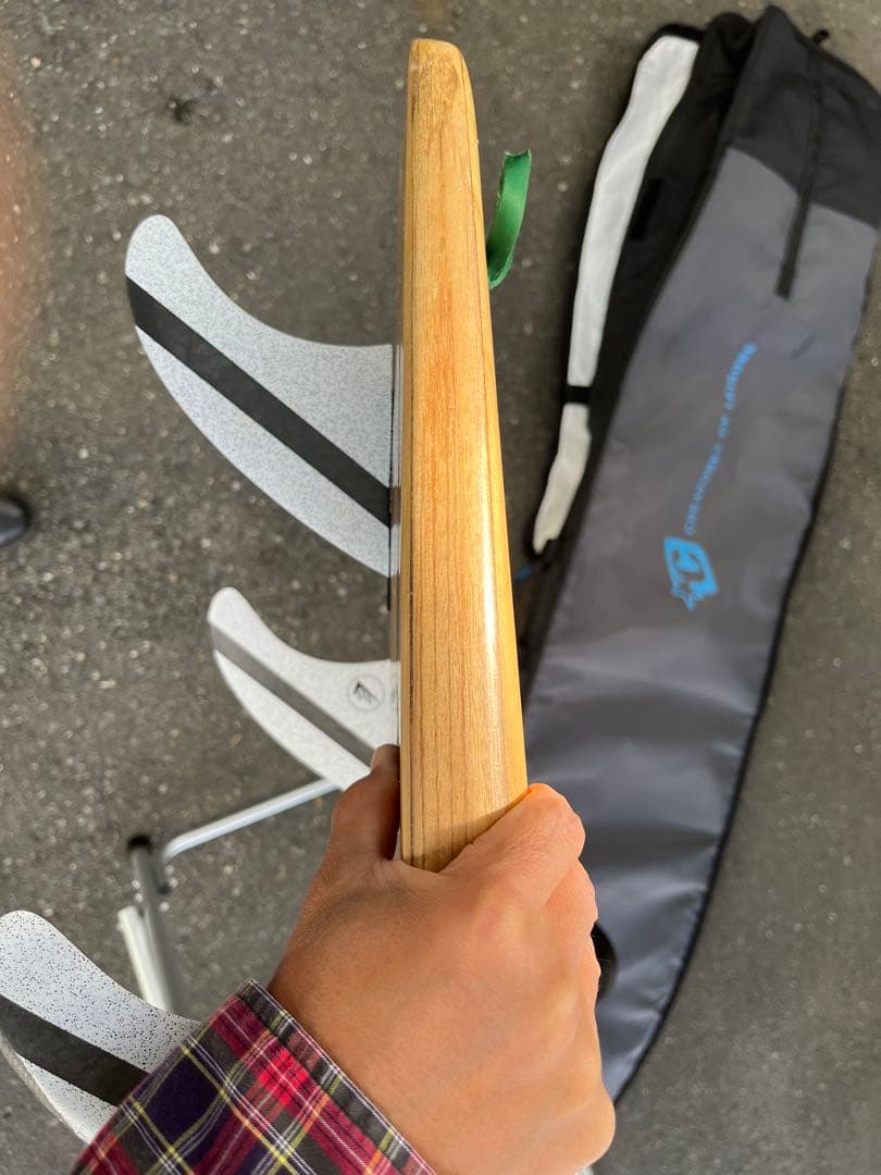 ミッドレングス6.10f 56.9Lファイヤーワイヤー ハードケースフィン5枚付