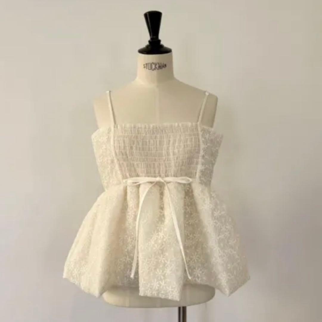 【8/6限定値下げ】flora veil camisole ホワイト