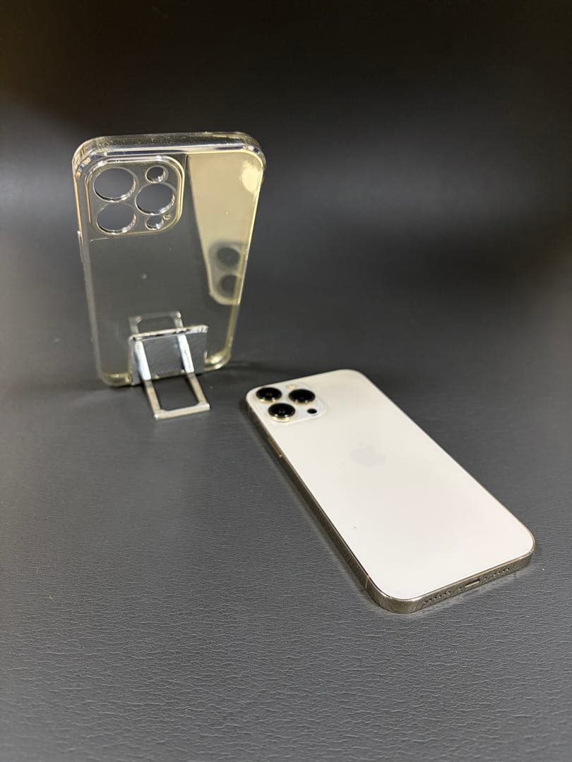 iPhone 13 Pro Max ゴールド 本体