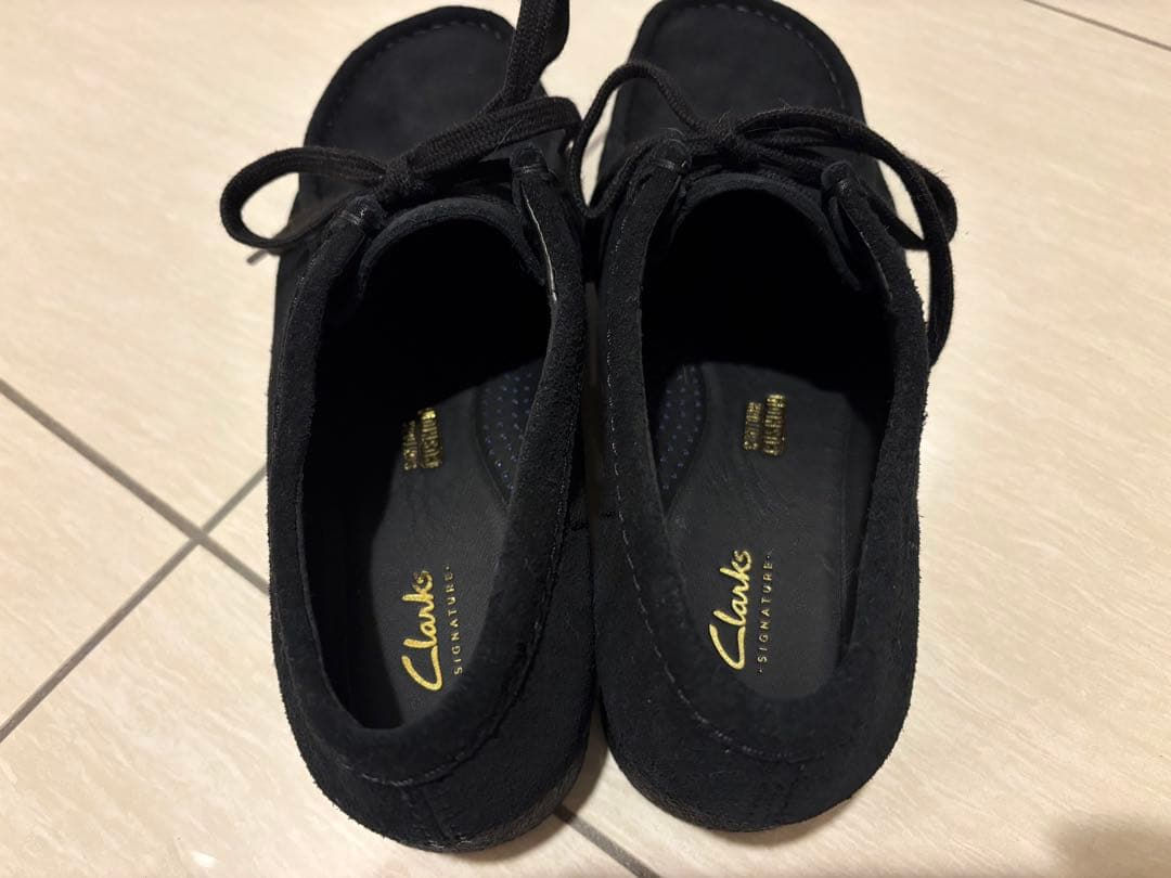 CLARKS-クラークス- ワラビー