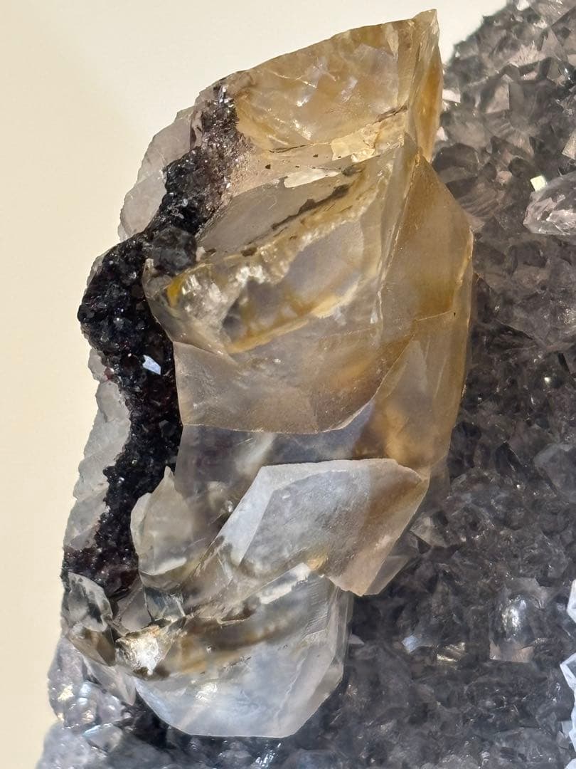 天然水晶原石 木製台座付き