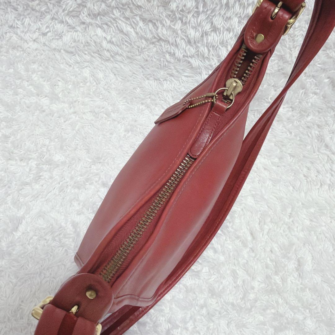 【美品】オールドコーチ 赤 ショルダーバッグ