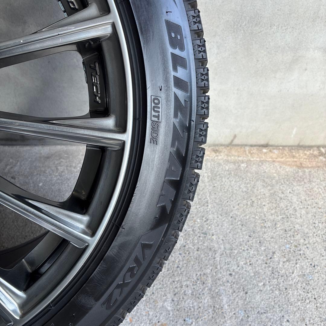 メルセデス・ベンツ 18インチ スタッドレス