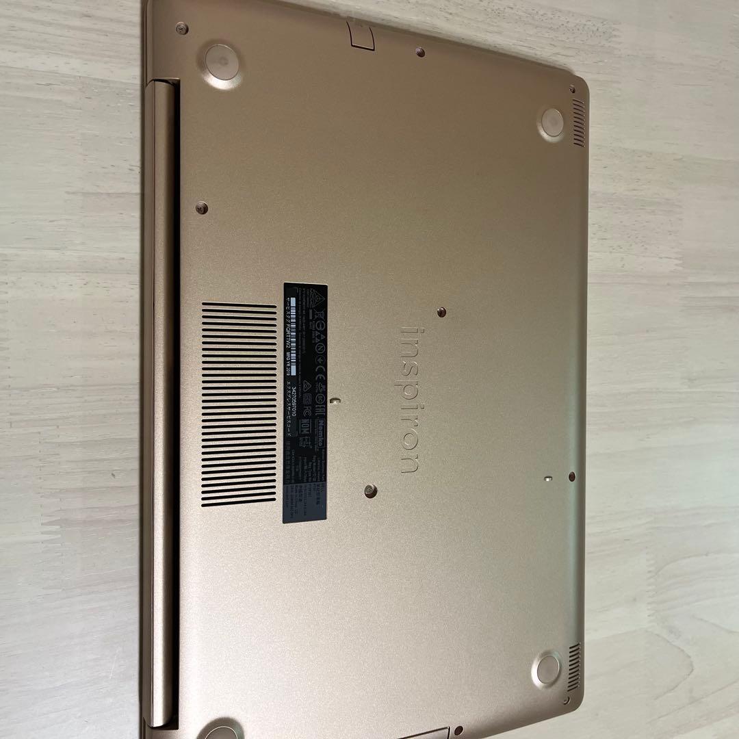 美品　DELL ノートPC ゴールド