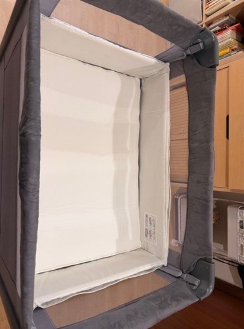 【値引可】アップリカ　ベビーベッド