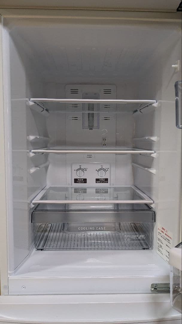三菱　ホワイト冷蔵庫 上段冷蔵 下段冷凍 3段棚