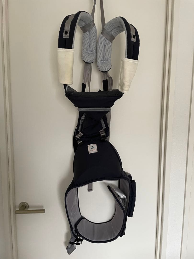 【美品】ミキハウス×ポグネー ベビーキャリア 抱っこひも 星柄 チャコールグレー
