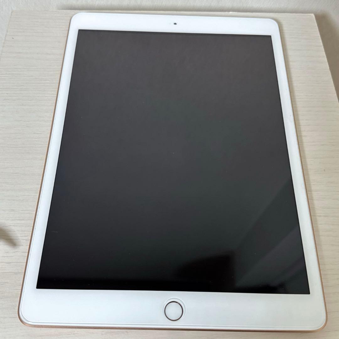 iPad 無印　第8世代 32GB Wi-Fiモデル　ピンクゴールド