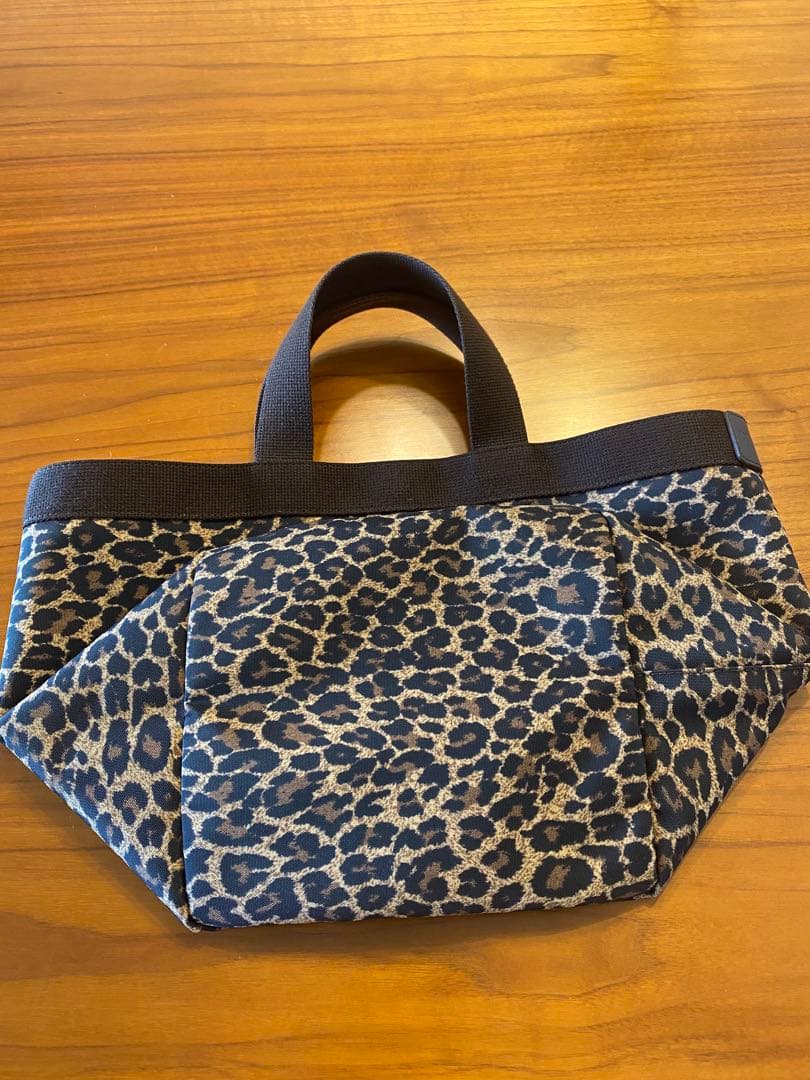 エルベシャプリエ　トートバッグ