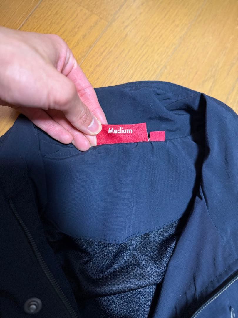 ジャケット・アウター supreme Spellout Embroidered TrackJacket