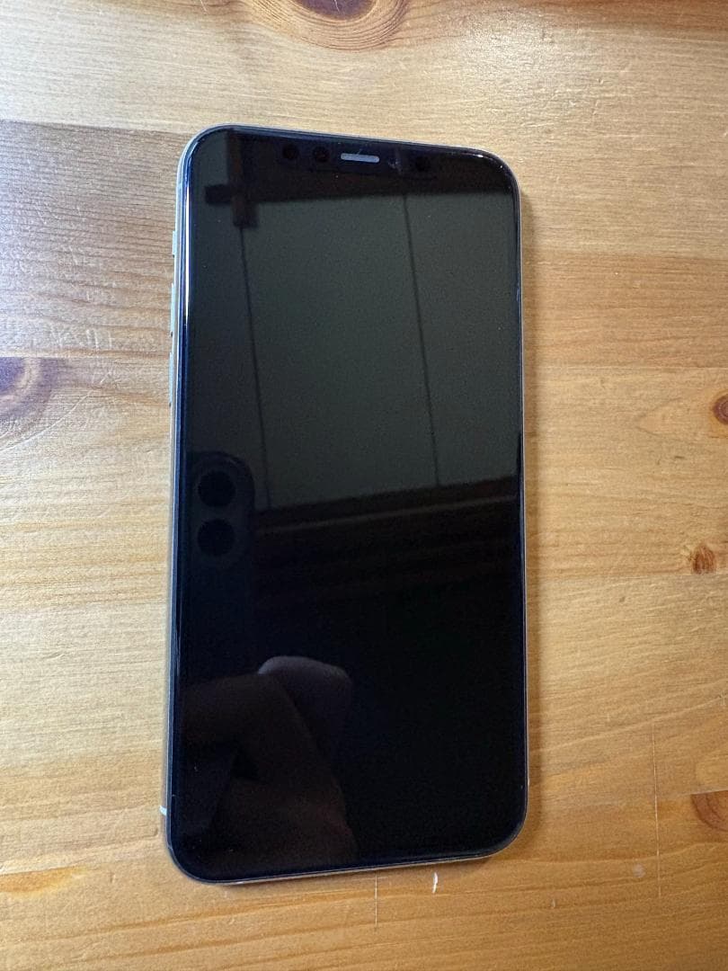 iPhone 11 Pro 256GB シルバー バッテリー70