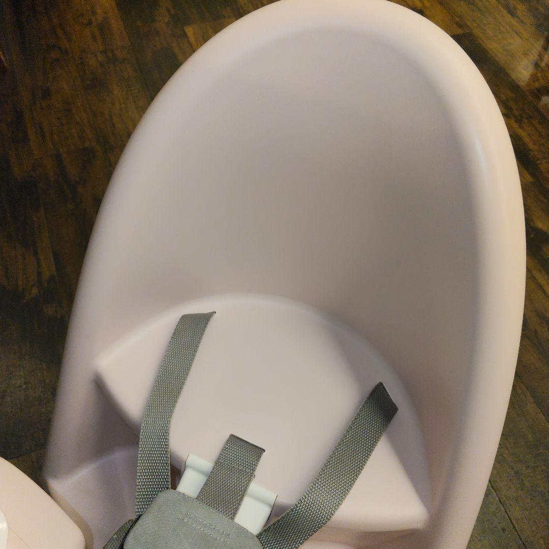 【廃盤・美品】ベビービョルン ハイチェア　ベビーチェア　ピンク ハーネス付き