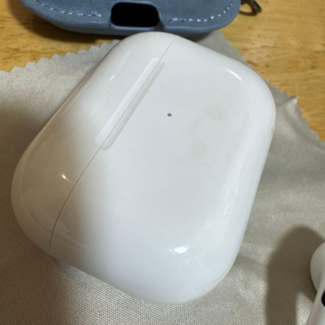 山*磨様 AirPods pro 第2世代　本体 完全品